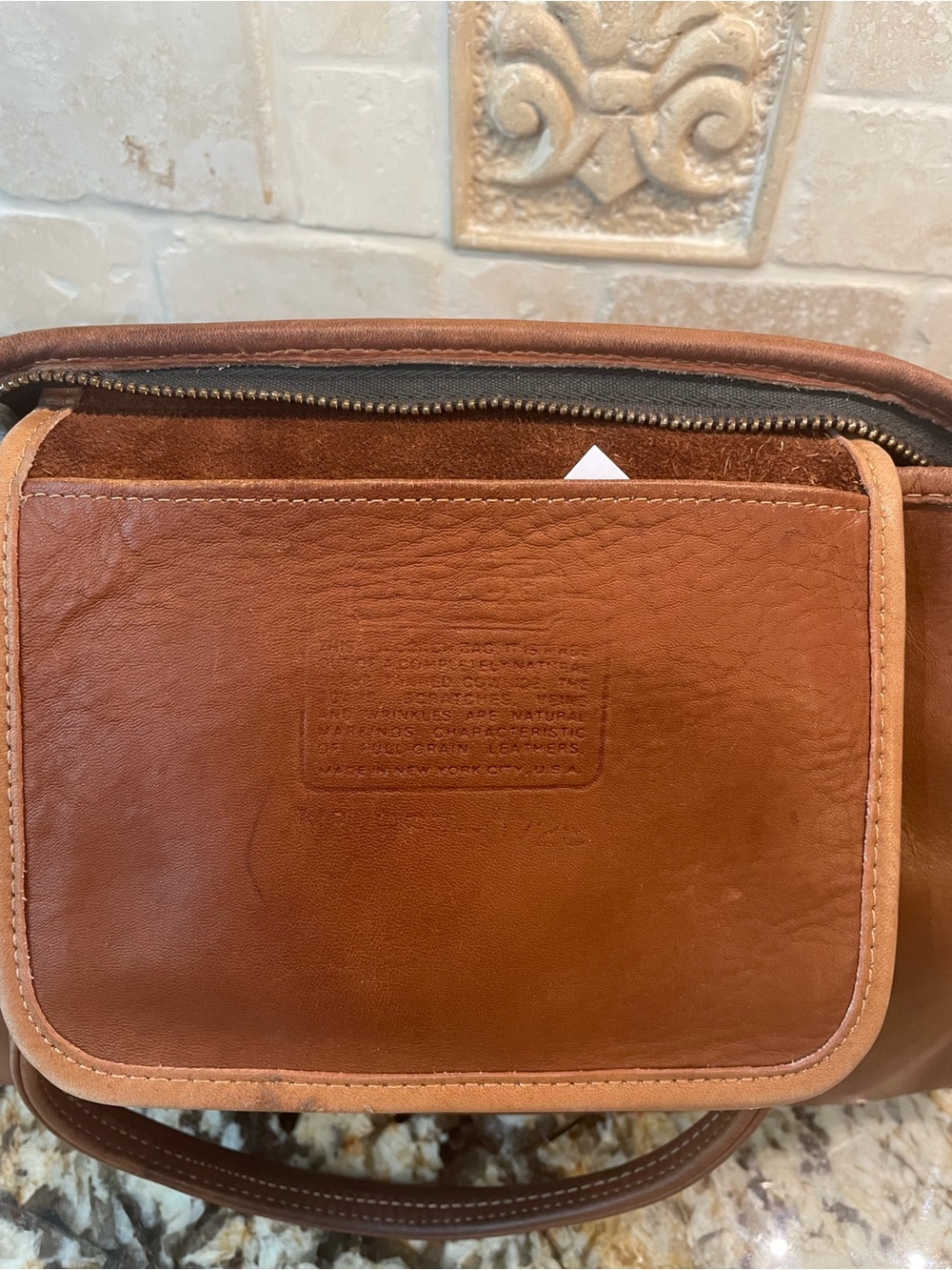 Coach 1980s NYC Madison Satchel with Brass Hardware - Picture 5 of 5